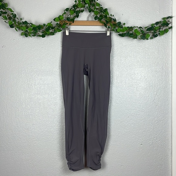 Lululemon Awakening Tight 7/8 - Picture 4 of 10